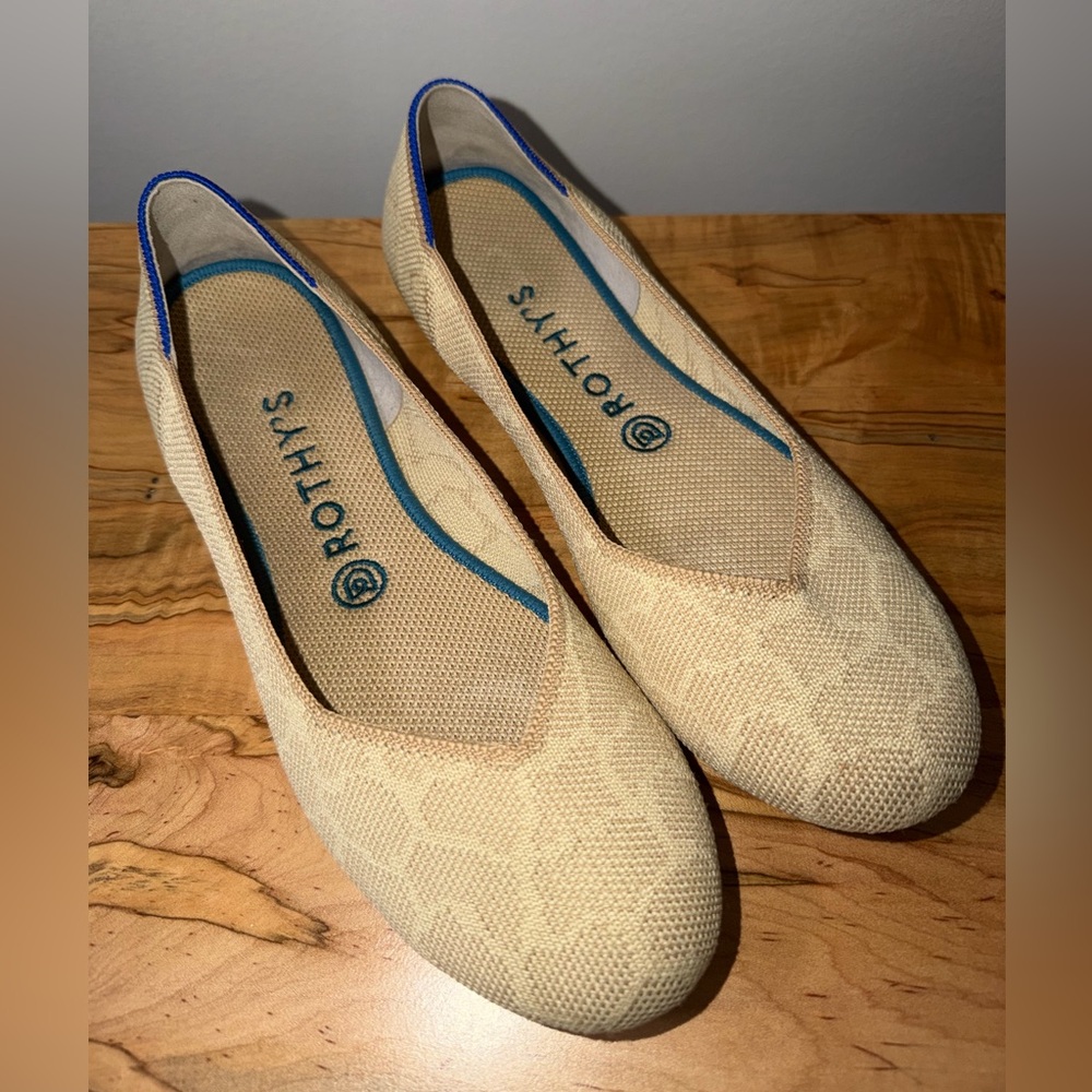 Rothy’s Shara Gold Giraffe Round Toe Flats